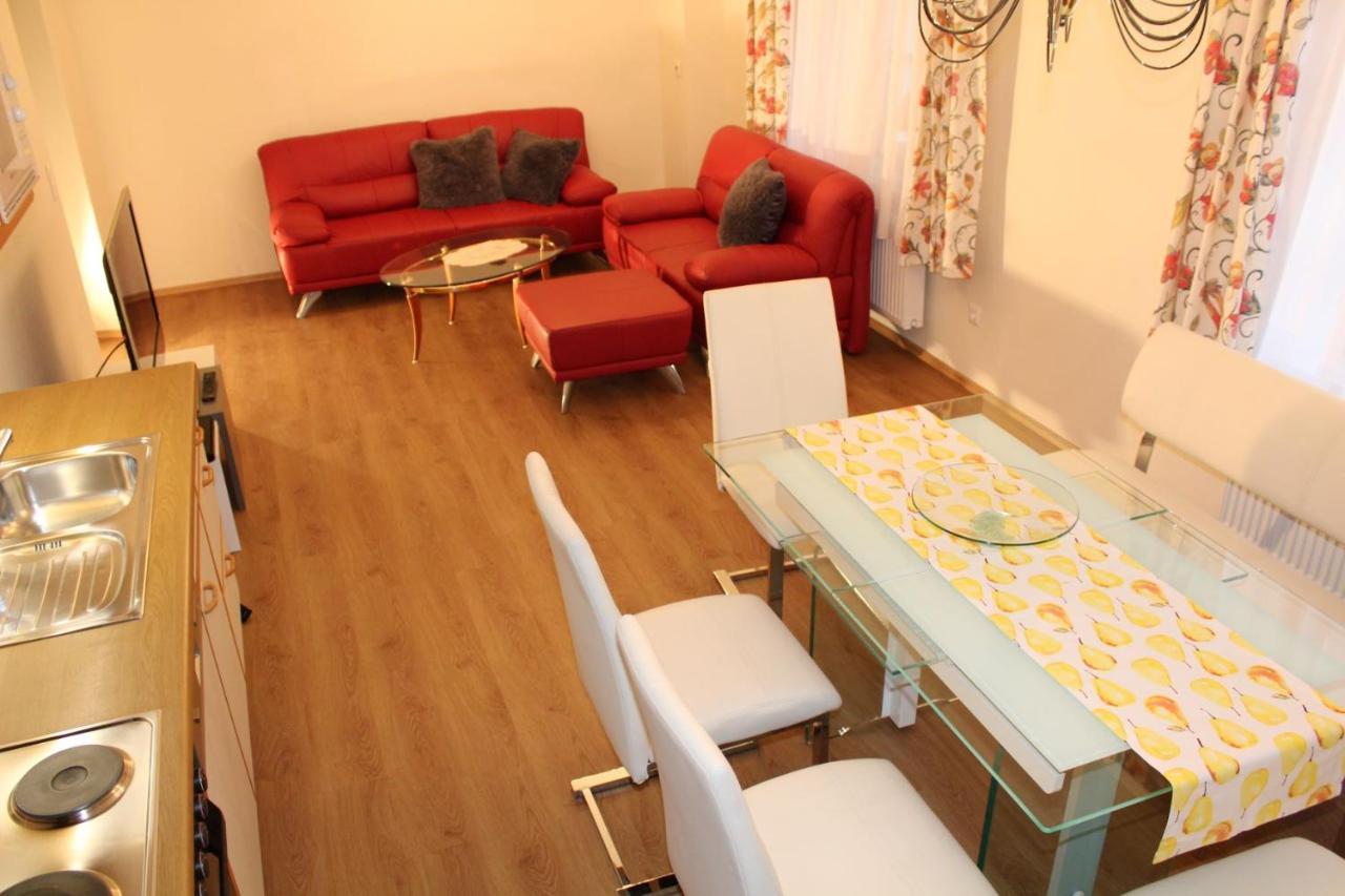 Fewo Gabi Haus Pacher Sankt Peter am Kammersberg Extérieur photo